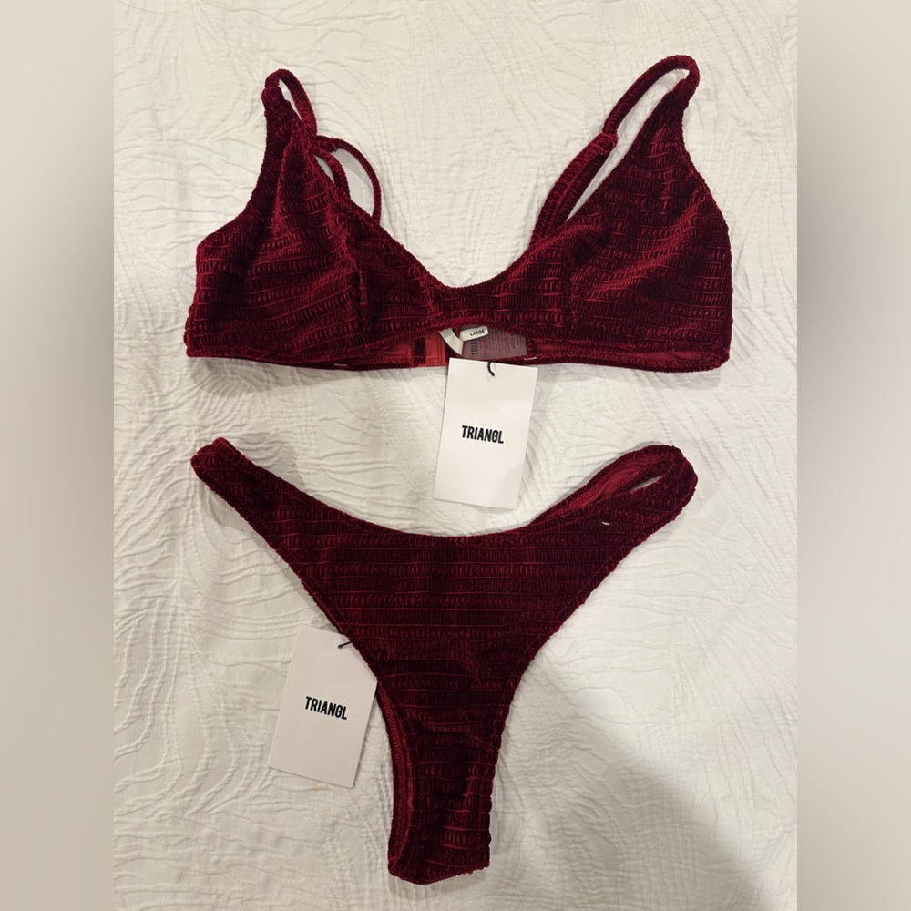 Triangle swimwear- Velvet Ribbed Bikini Set